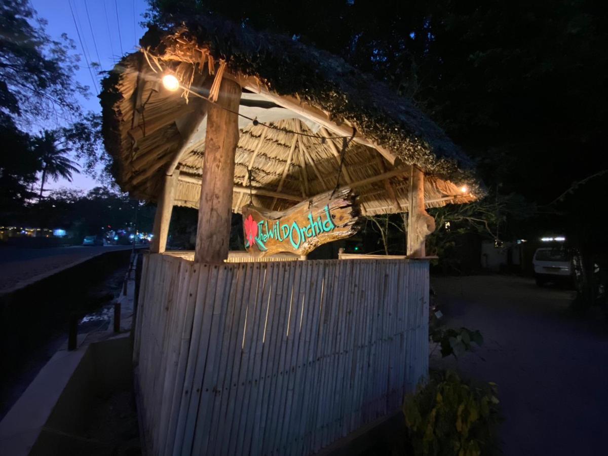 Wild Orchid Hotel Kala Pathar Beach Exterior photo